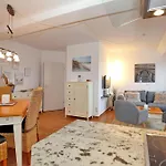 Apartamento Strandstrasse 43 23 *