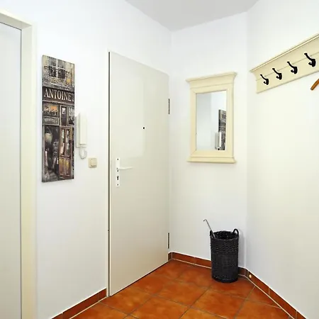 Apartment Strandstraße 43 23 *